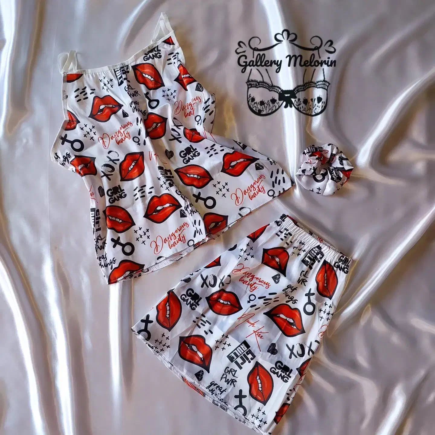 لباس خواب ساتن|لباس|ساوه, |دیوار