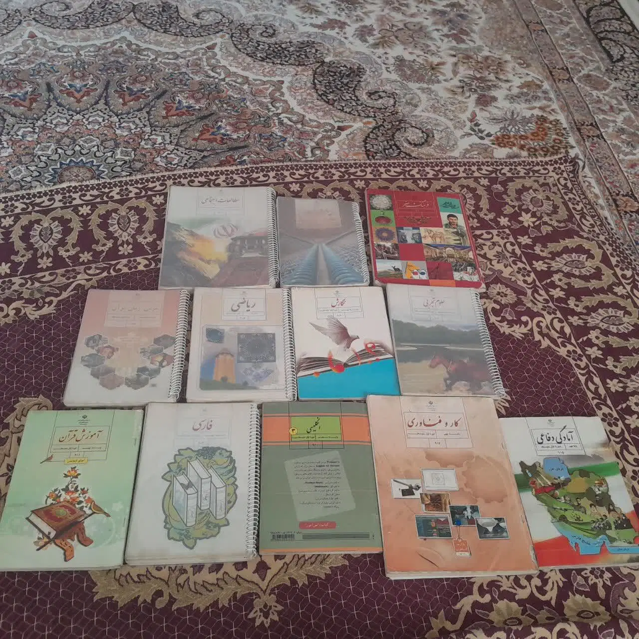 کتاب دهم نو و کتاب نهم|کتاب و مجله آموزشی|اصفهان, هفتون|دیوار