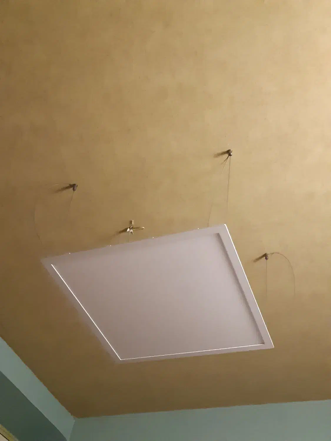 لوستر|لوستر و چراغ آویز|شیراز, زرهی|دیوار