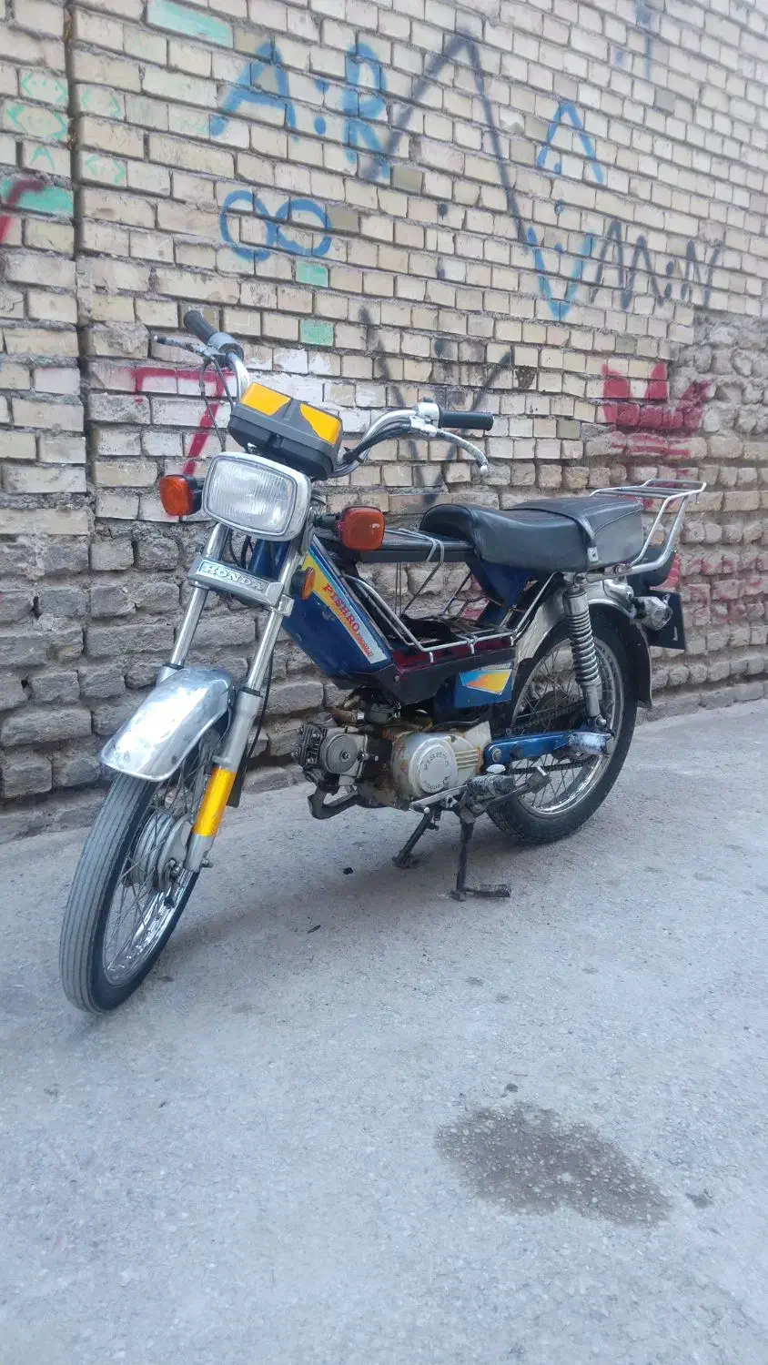 هندا ۷۰|موتورسیکلت|مشهد, تبادکان|دیوار