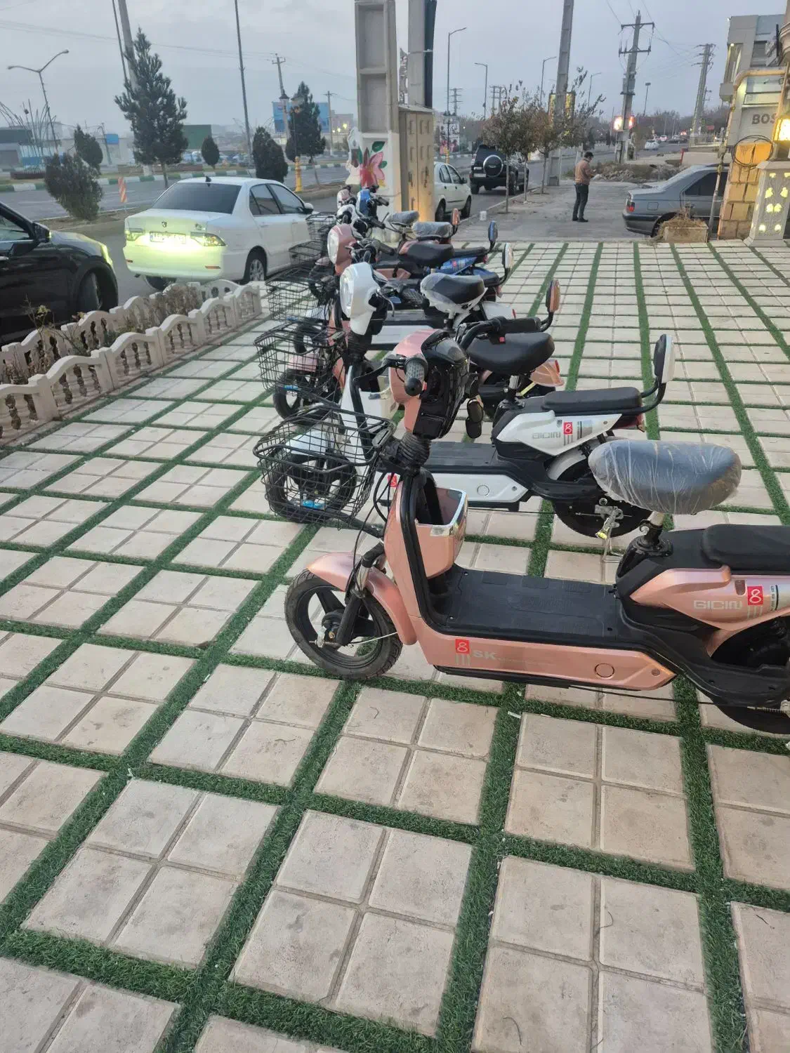 موتور سیکلت شارژی تحمل وزن تا 150 کیلو 50کیلومتر|موتورسیکلت|پردیس, شهرک صنعتی کمرد|دیوار