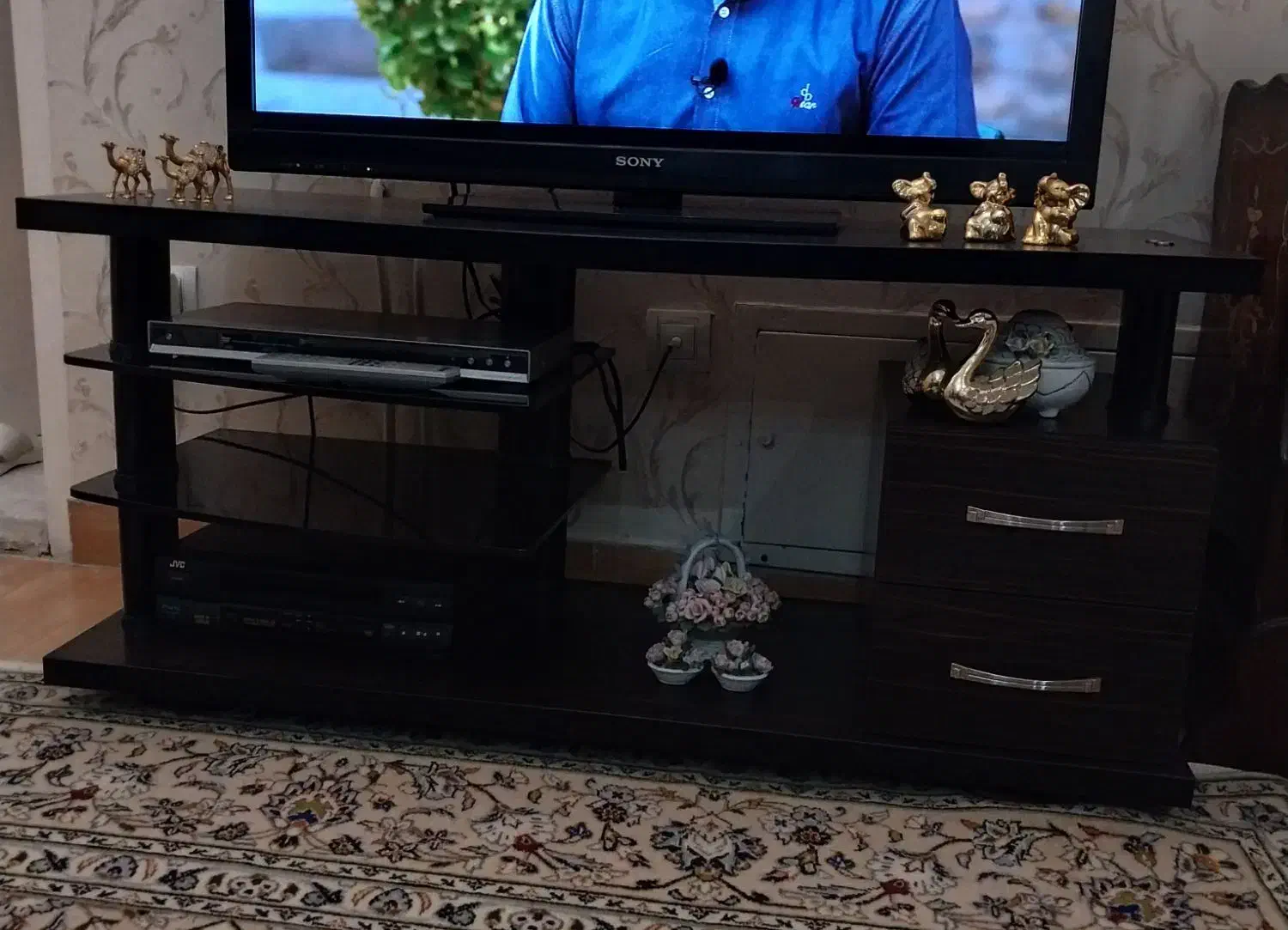 میز تلویزیون در حد نو|میز تلویزیون|تهران, جوادیه تهرانپارس|دیوار