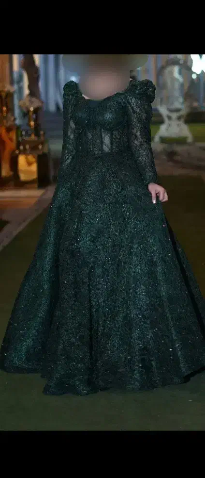 لباس مجلسی|لباس|الیگودرز, |دیوار