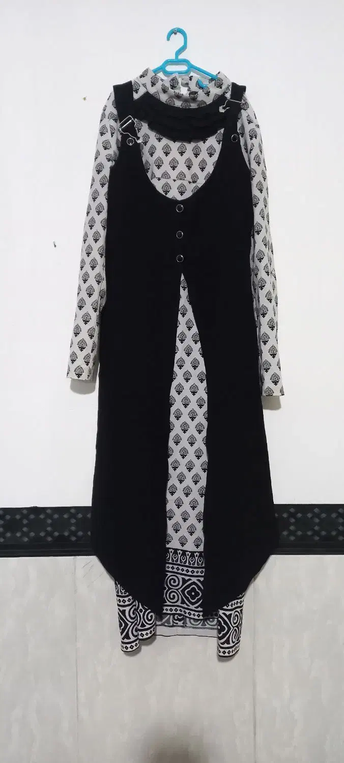 لباس|لباس|نورآباد, |دیوار