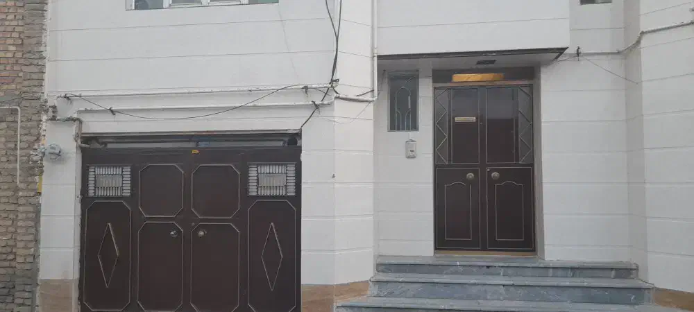 دربهترین قسمت شهربدلیل سکونت در شهردیگرفروش میرود|فروش خانه و ویلا|سلماس, |دیوار