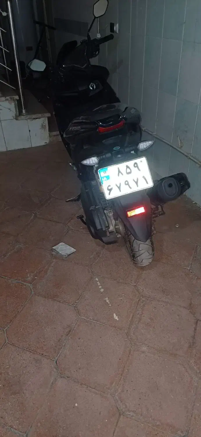 موتور آیروکس ۱۸۰|موتورسیکلت|نیشابور, دارایی|دیوار