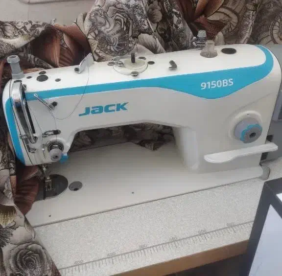 چرخ صنعتی جک|چرخ خیاطی و ریسندگی|قم, وادی السلام|دیوار