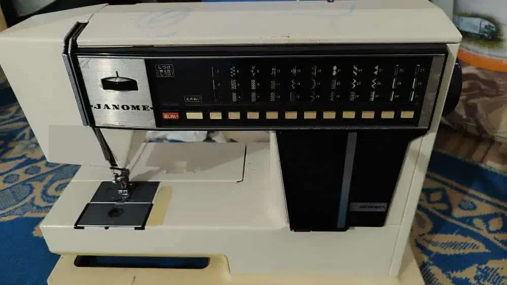 چرخ خیاطی مدل ژانومه 5002 اصل|چرخ خیاطی و ریسندگی|خورموج, |دیوار