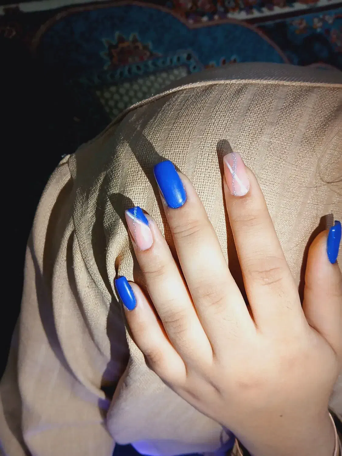 خدمات ناخن به مناسبت یلدا ۵۰ درصد تخفیف جا نمونی|خدمات آرایشگری و زیبایی|آزادشهر, |دیوار