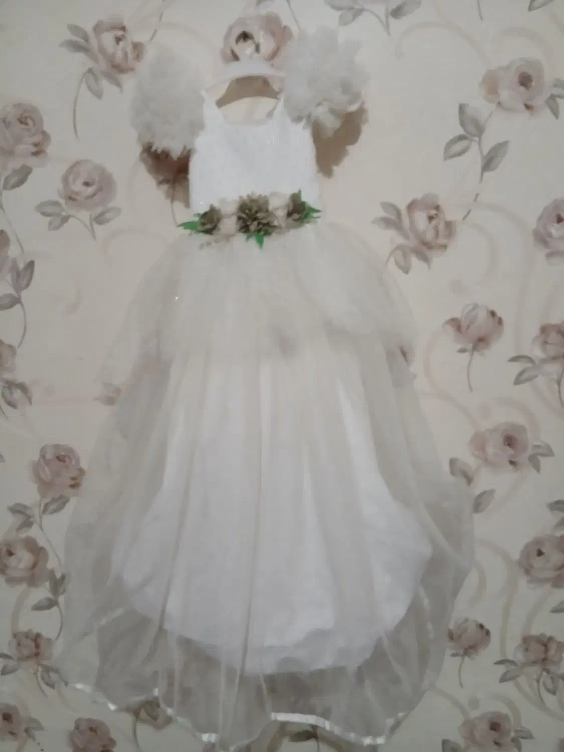 آگهی لباس عروس دخترانه|لباس|تربت‌حیدریه, باغ سلطانی|دیوار