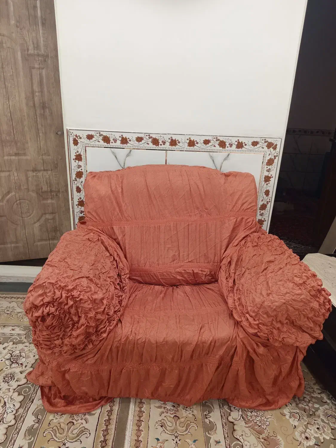 مبل|مبلمان خانگی و میز عسلی|کبودرآهنگ, |دیوار