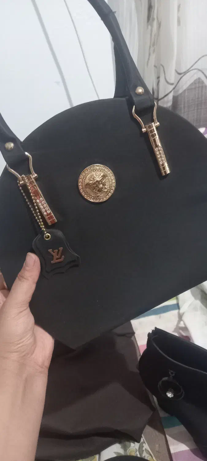 نیم بوت و کیف مجلسی|کیف، کفش، کمربند|درگز, |دیوار