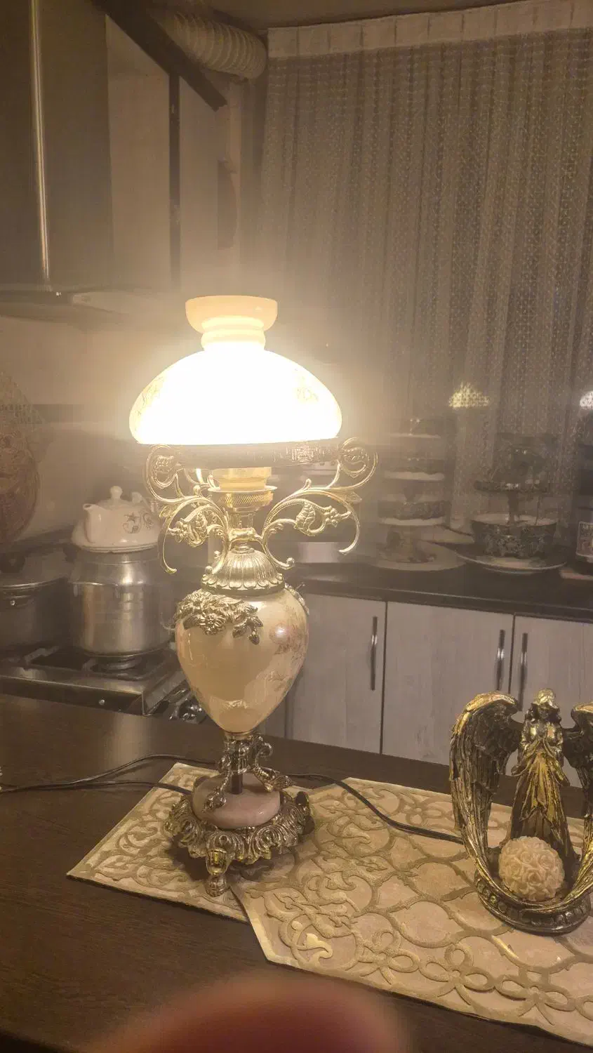 چراغ تزیینی ویکتوریا رنگ ثابت|ریسه و چراغ تزئینی|تهران, بهداشت|دیوار