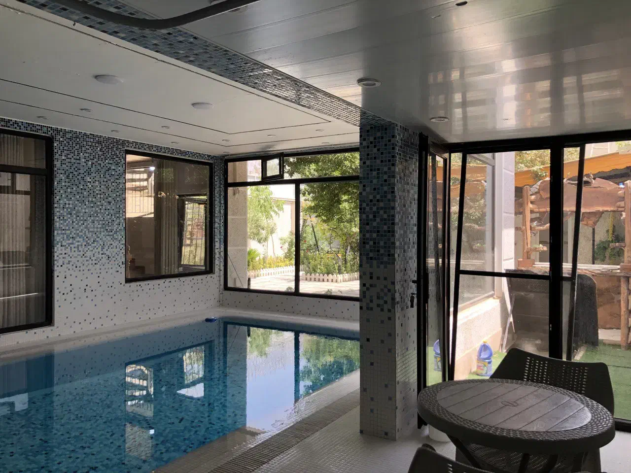 پیمانکاری استخر،سازه،محوطه|خدمات پیشه و مهارت|هشتگرد, شهرک سهیلیه|دیوار