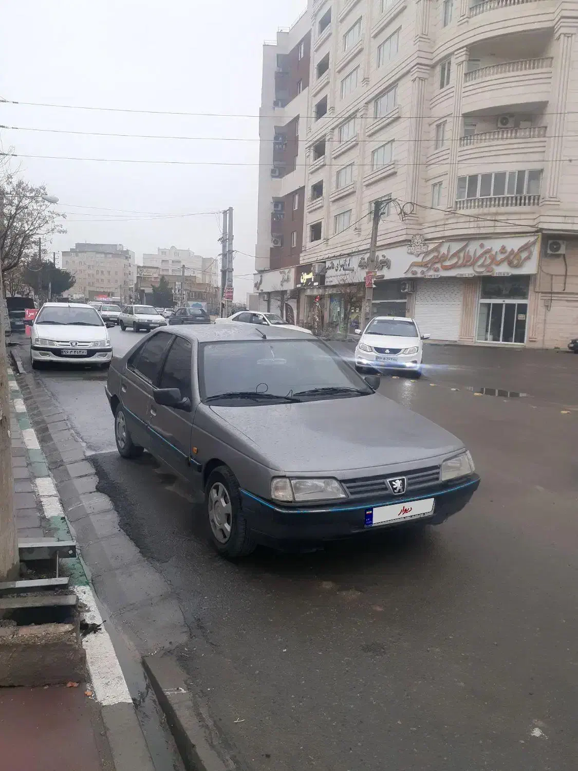 پژو۲۰۰۰|خودرو سواری و وانت|محمدشهر, محمدشهر|دیوار