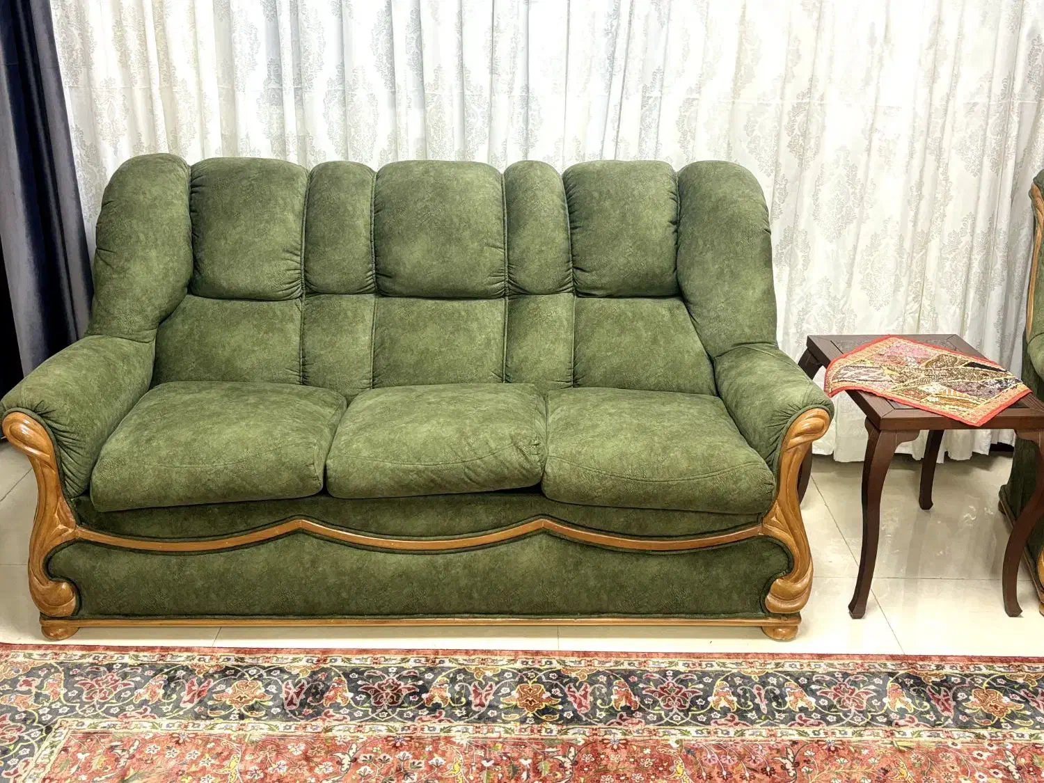 مبلمان ۷ نفره و نهار خوری ۶ نفره|مبلمان خانگی و میز عسلی|شیراز, شهرک برف فروشان|دیوار