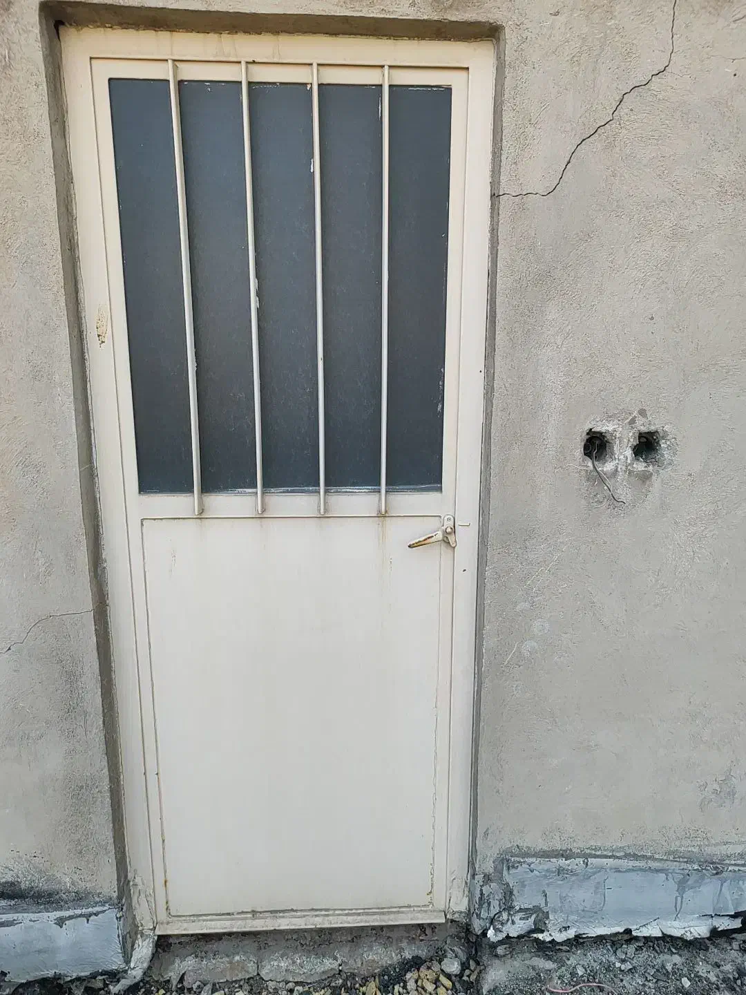 درب و پنجره و...|مصالح و تجهیزات ساختمان|اراک, |دیوار