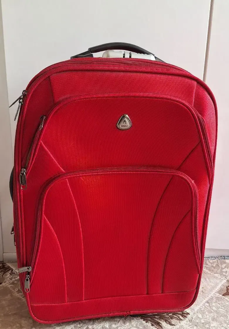 چمدان ۸۰۰تومن|کیف، کفش، کمربند|سراب, |دیوار