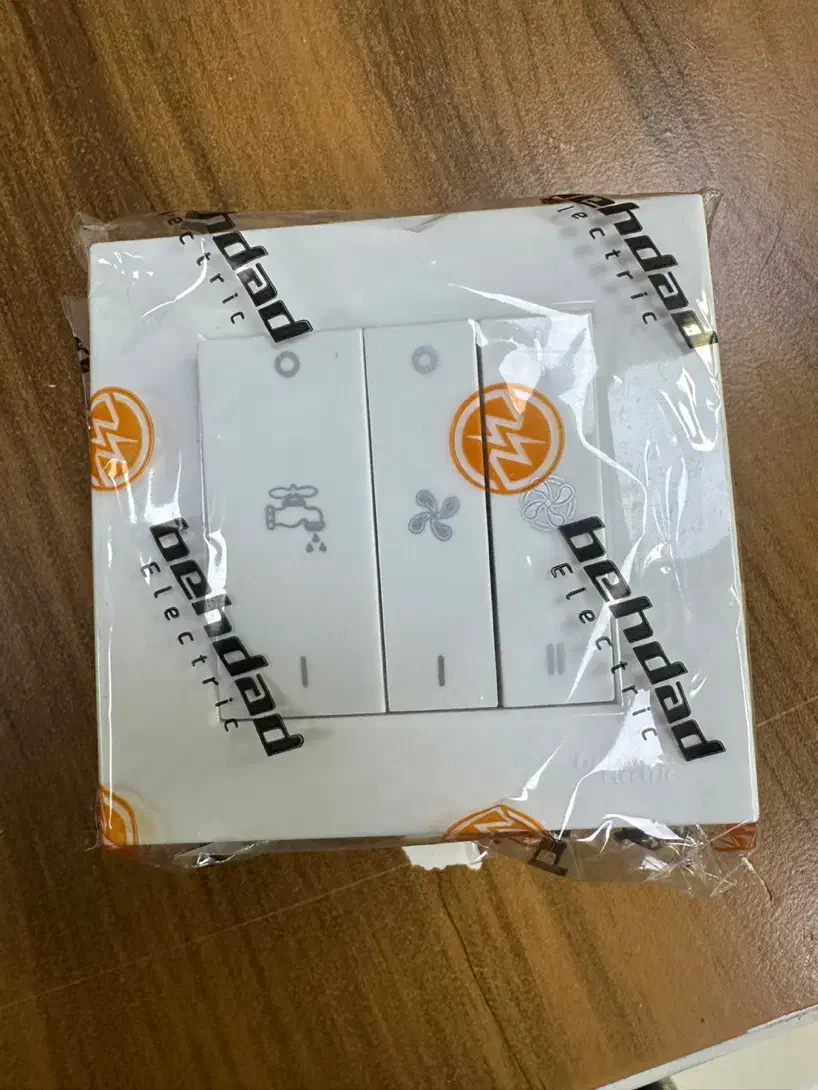 کلید پریز ساختمانی  قیمت عمده|مصالح و تجهیزات ساختمان|کرج, کوی امامیه|دیوار