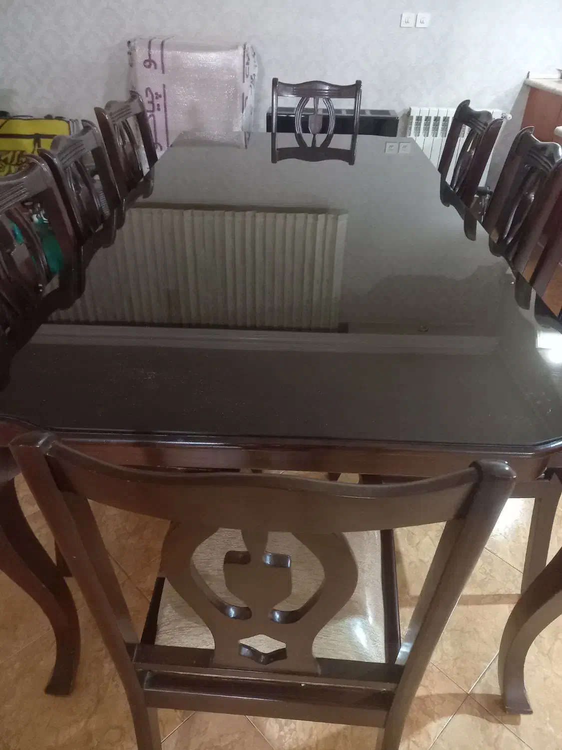 میز ناهار خوری|میز و صندلی غذاخوری|اصفهان, باغ زیار|دیوار