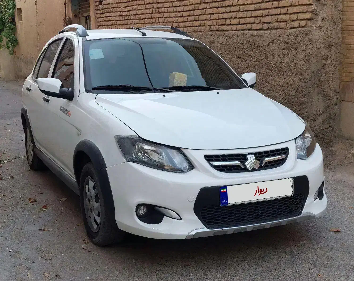 کوییک سفید مدل ۹۹ کم کار خانگی|خودرو سواری و وانت|اصفهان, سرتاوه|دیوار