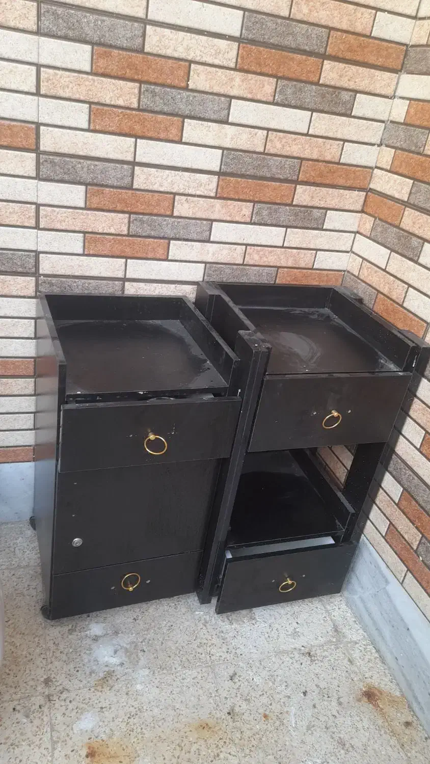 لوازم ارایشگاهی|آرایشگاه و سالن‌های زیبایی|گرمسار, |دیوار