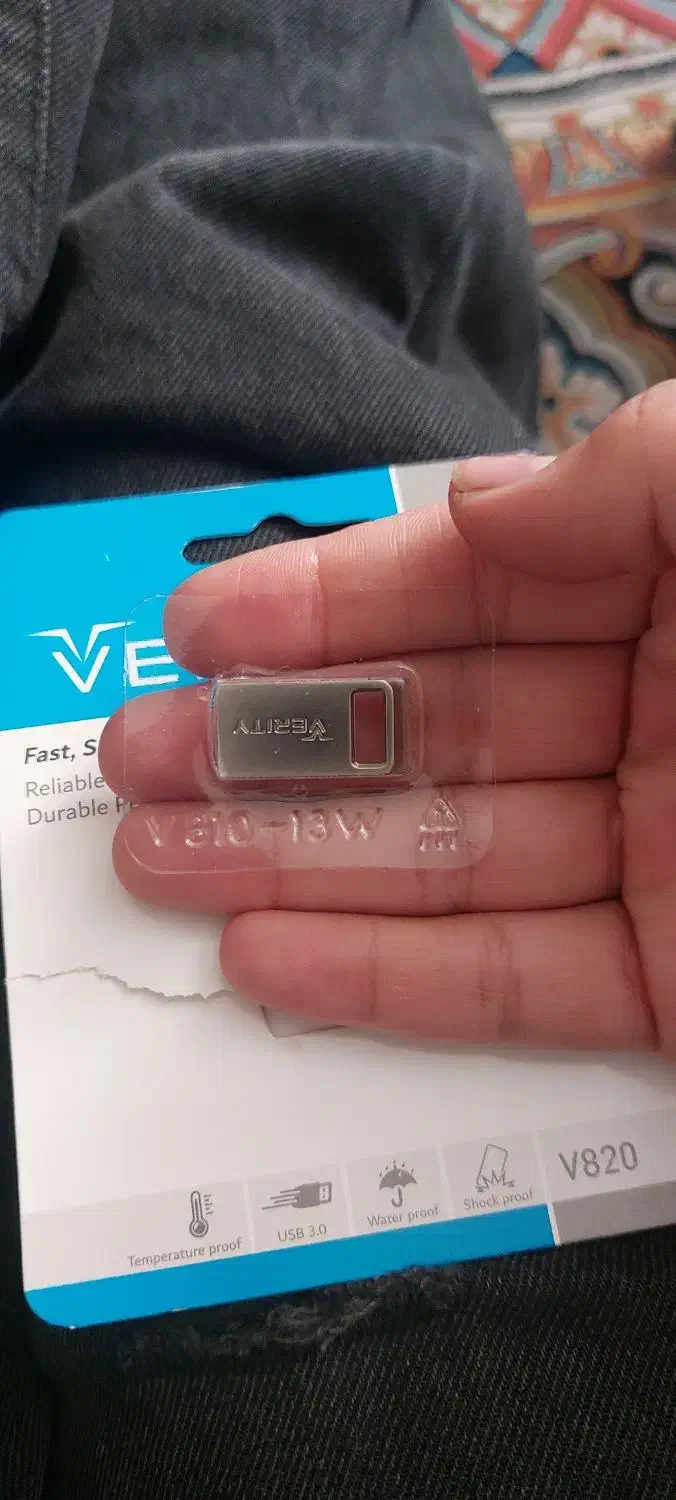 فلش ۱۶ گیگ استفاده نشده|لوازم جانبی موبایل و تبلت|ری, منصوریه منگل|دیوار