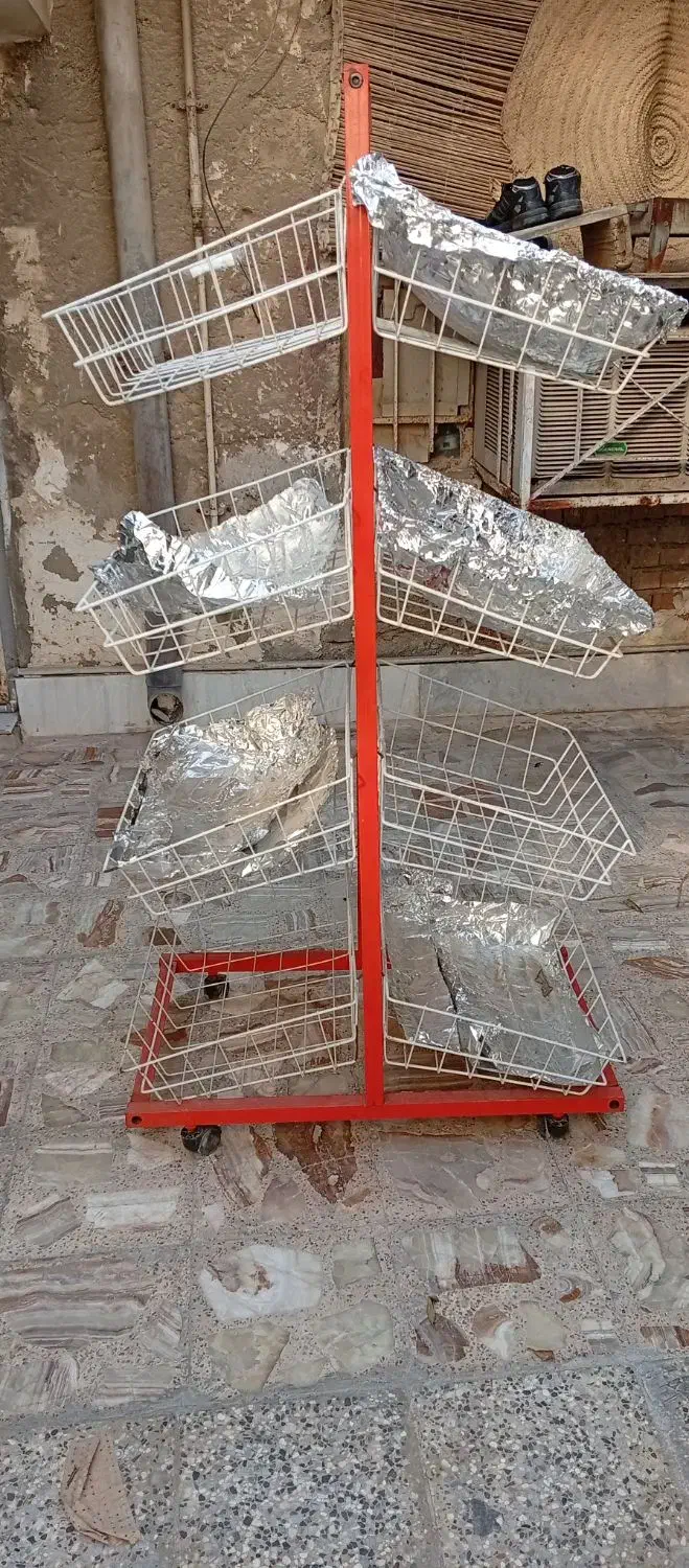 استند چیبس و پفک ۶ طبقه  و جای  تخمه و خشک بار|فروشگاه و مغازه|بندر امام خمینی, |دیوار