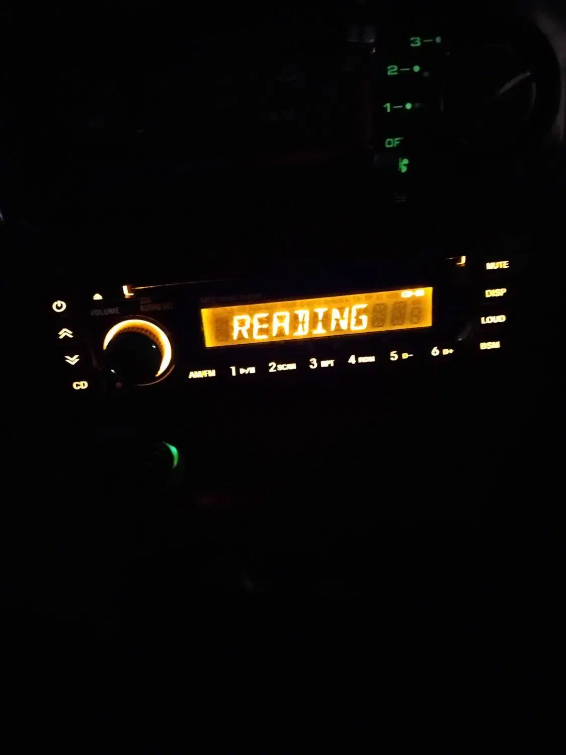 پخش فابریک پژو سی دی|پخش‌کننده DVD و ویدیو|تبریز, |دیوار