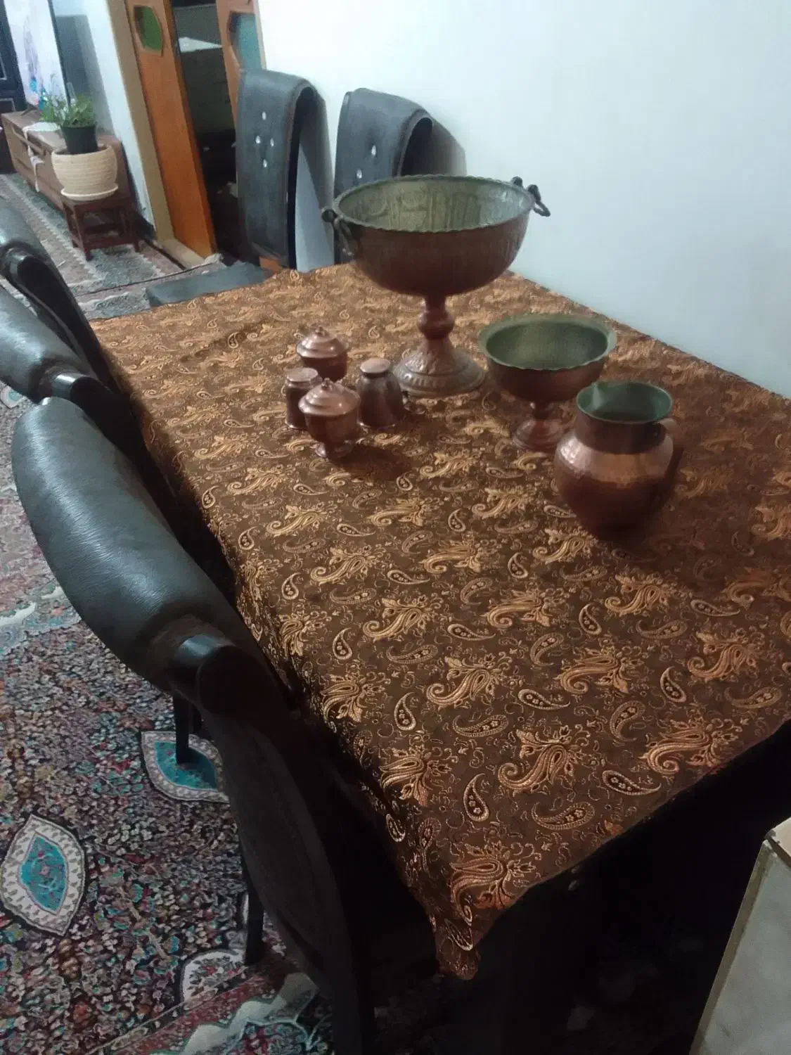 میز ناهارخوری ۶ نفره ومبل ۶نفره سالم|میز و صندلی غذاخوری|آرادان, |دیوار