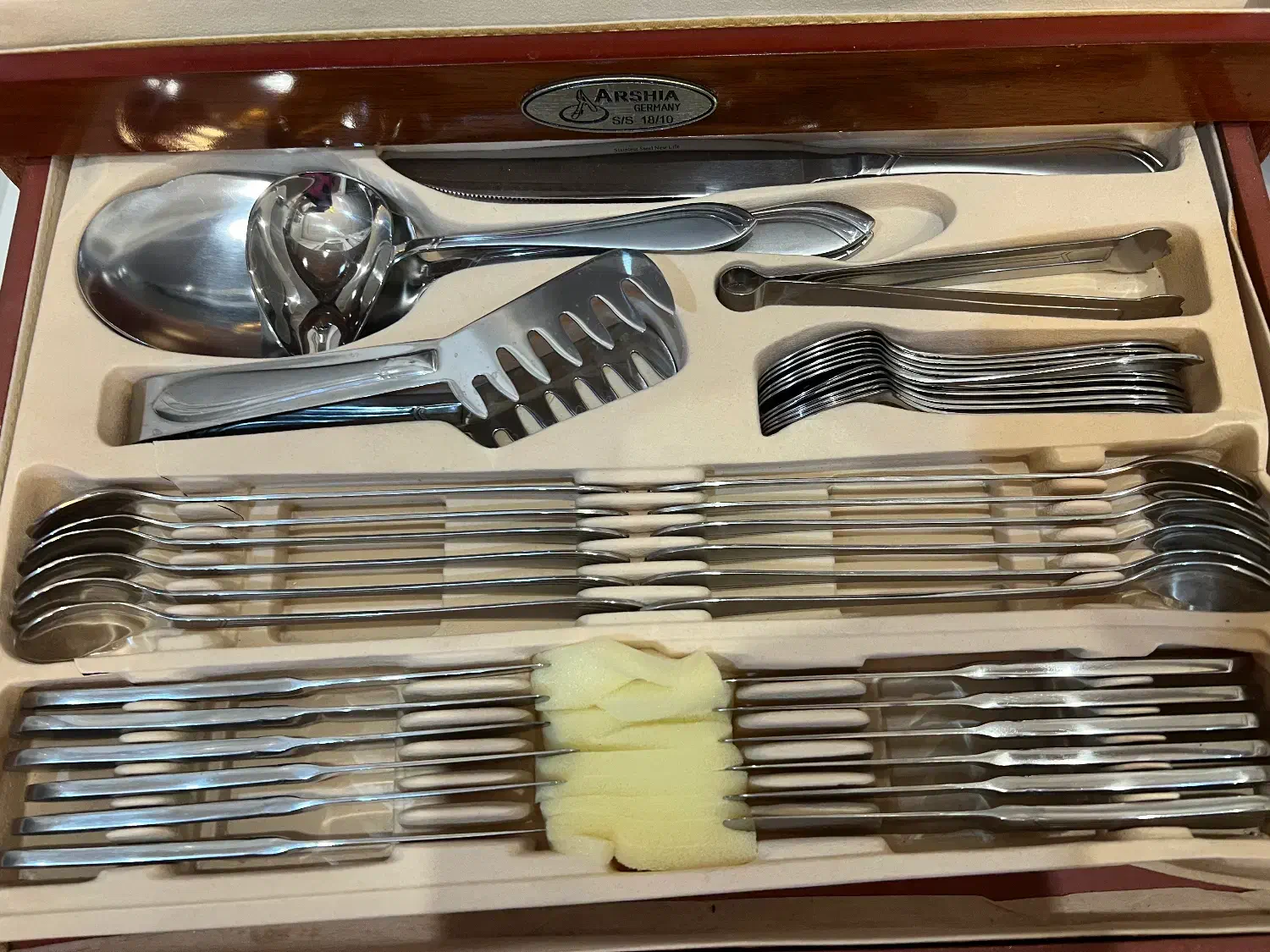 سرویس ۱۲۸ تکه قاشق چنگال مارک ارشیا ( المان)|ظروف سرو و پذیرایی|مشهد, آزادشهر|دیوار