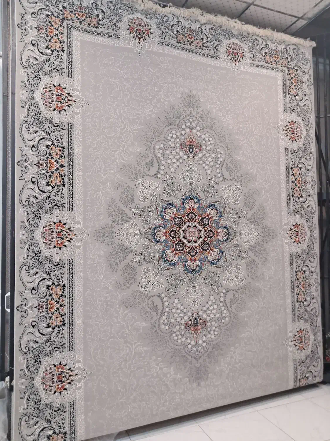 جشنواره پاییزه فروش انواع فـرش ماشینی کف قیمت|فرش|یزد, |دیوار