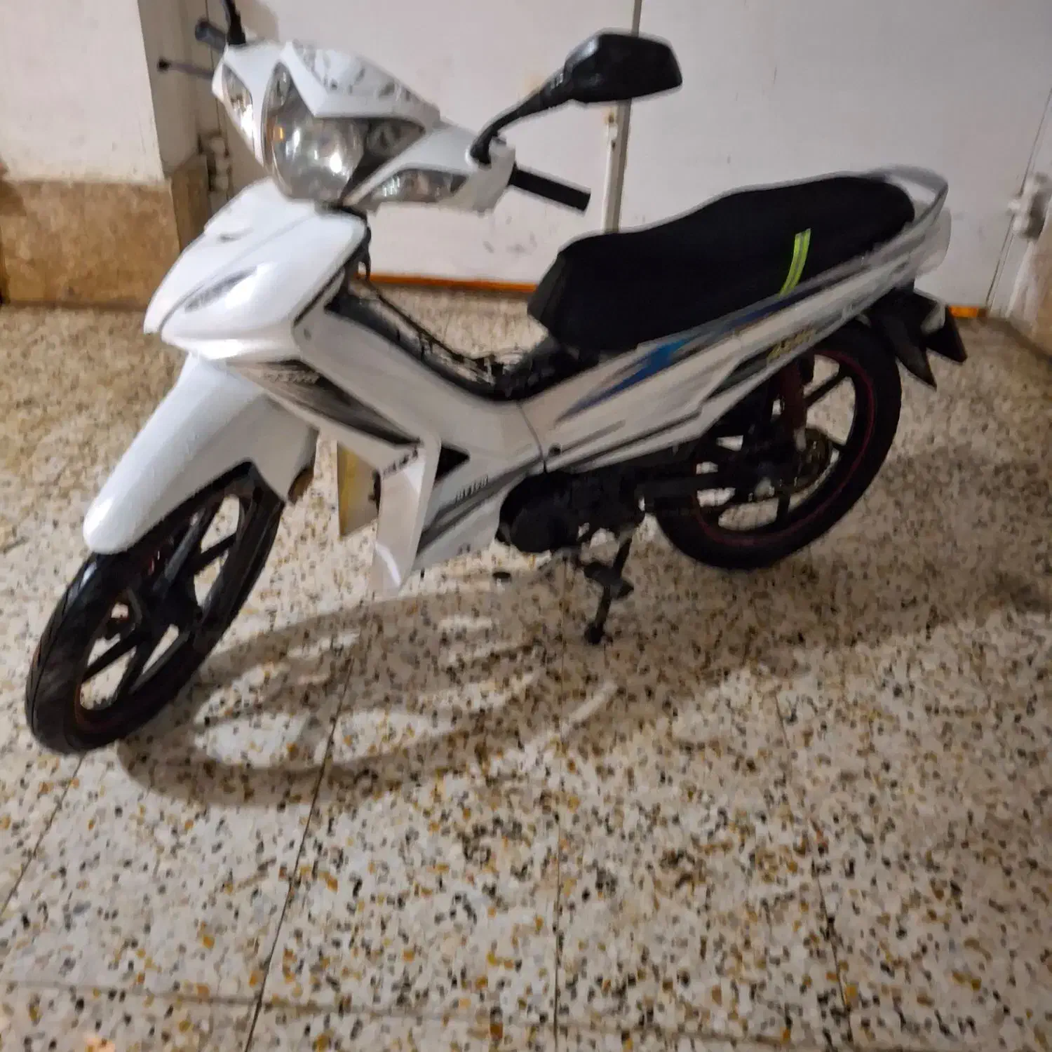 بیکلاج طرح ویو اشیل|موتورسیکلت|مینودشت, |دیوار