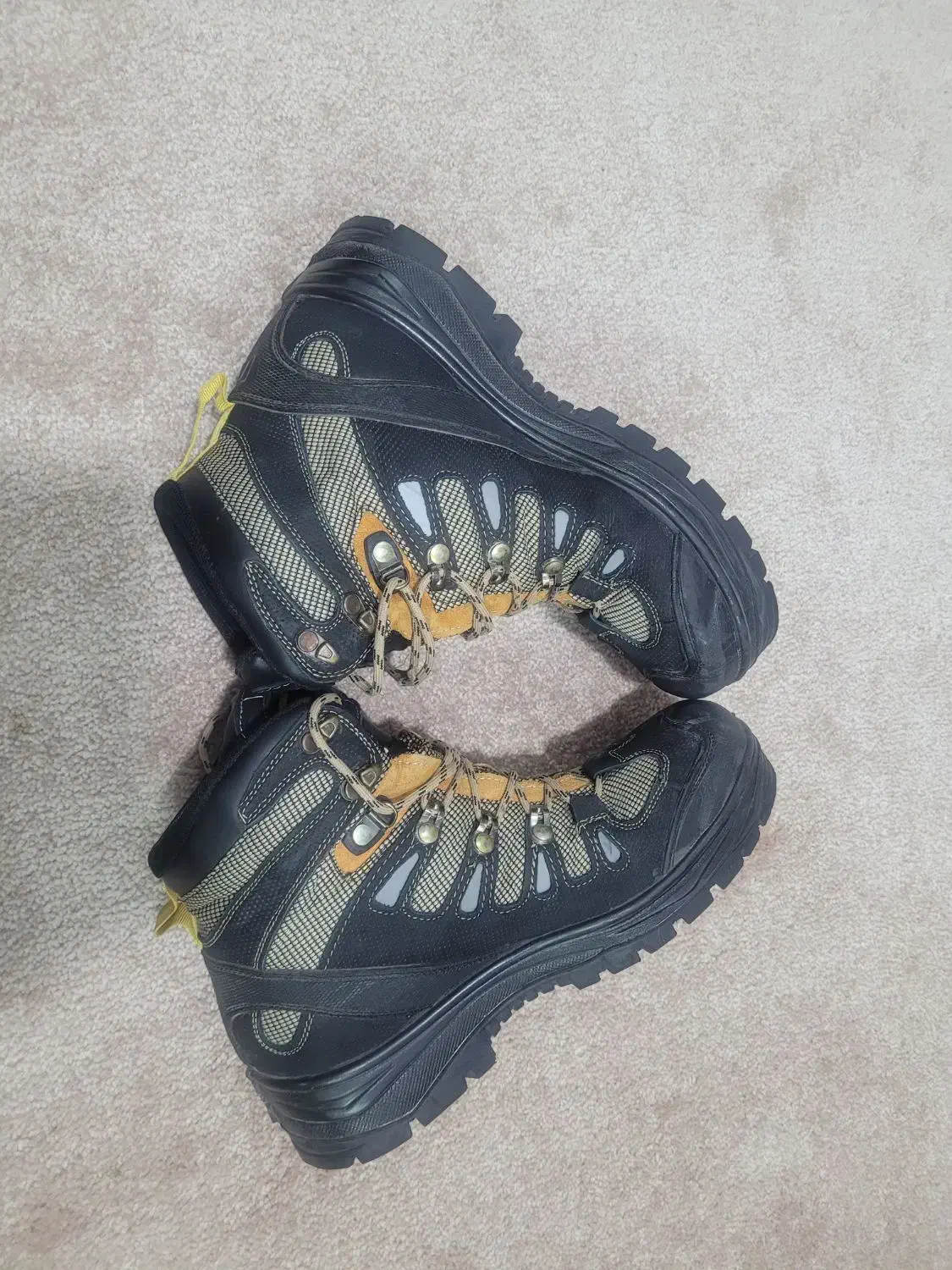 کفش کوهنوردی آرگامون سایز ۴۳|کیف، کفش، کمربند|قم, باغ شازده|دیوار