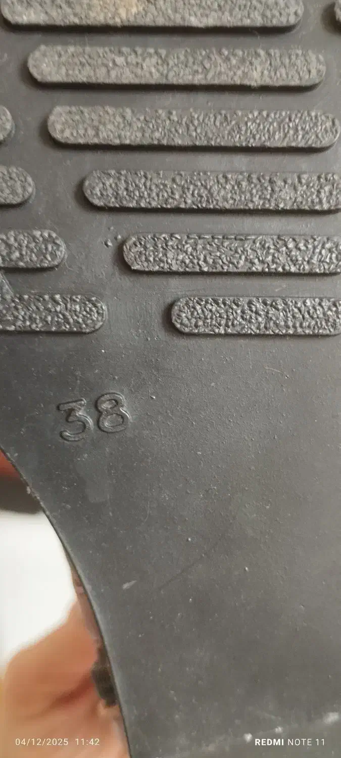 پوتین زنانه|کیف، کفش، کمربند|فومن, |دیوار