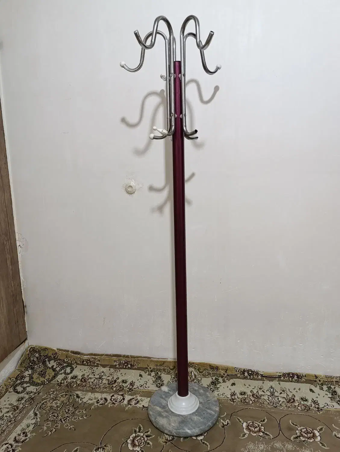 رخت آویز قیمت 400 تخفیف هم میدم|بندرخت و رخت‌آویز|خرمدره, |دیوار