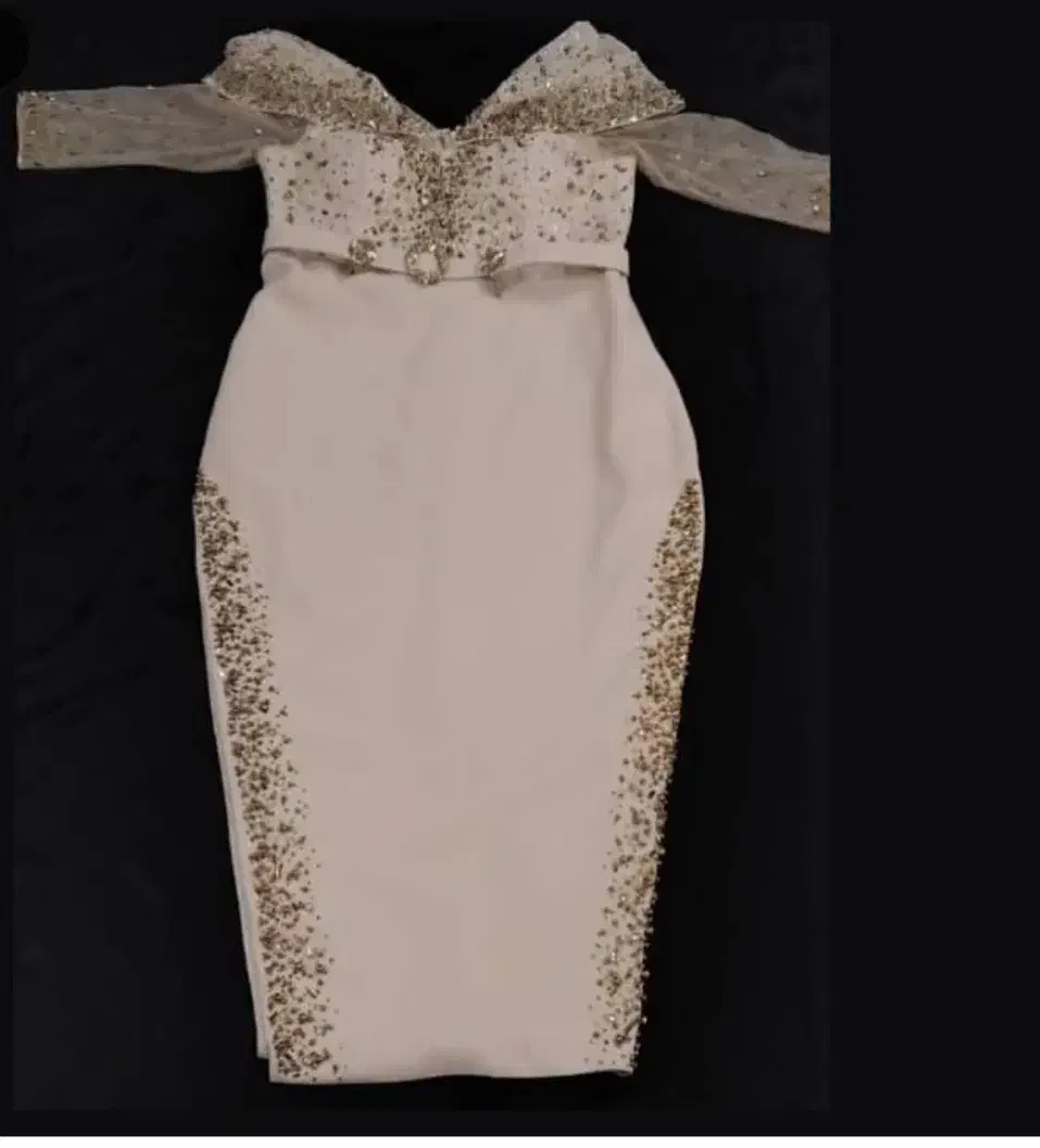 لباس مجلسی|لباس|مرند, |دیوار