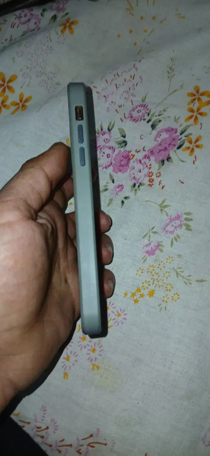 درحد نو|موبایل|زرند, |دیوار