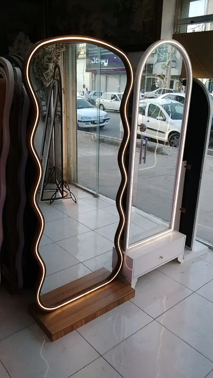 آینه نئون|آینه|زاهدان, |دیوار