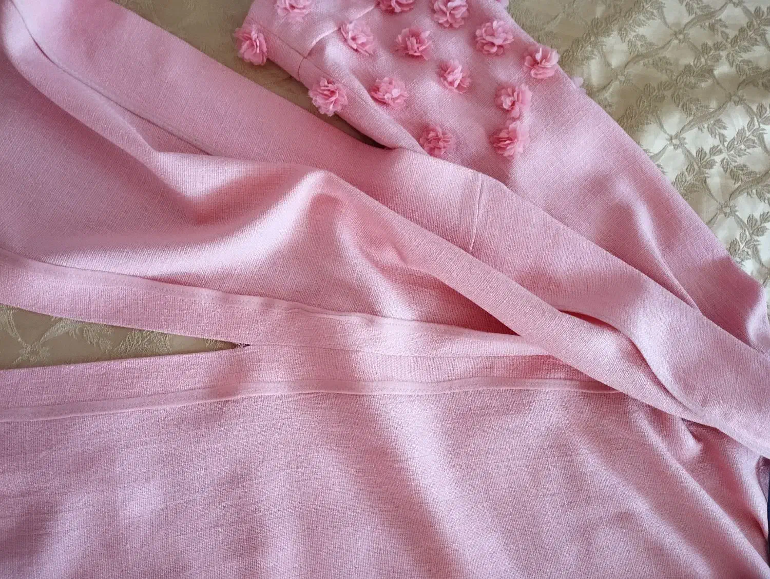 مانتو مجلسی|لباس|سورک, |دیوار