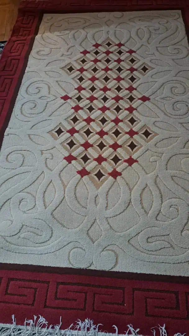 دو عدد فرش  قیمت هر کدام جدا محاسبه میشود|فرش|اهواز, شهرک حفاری|دیوار