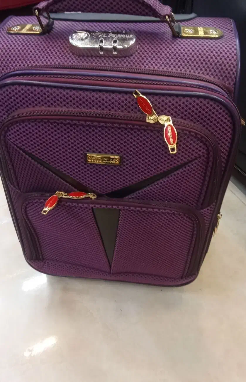 چمدان|کیف، کفش، کمربند|مشهد, شهید علی محمدی|دیوار