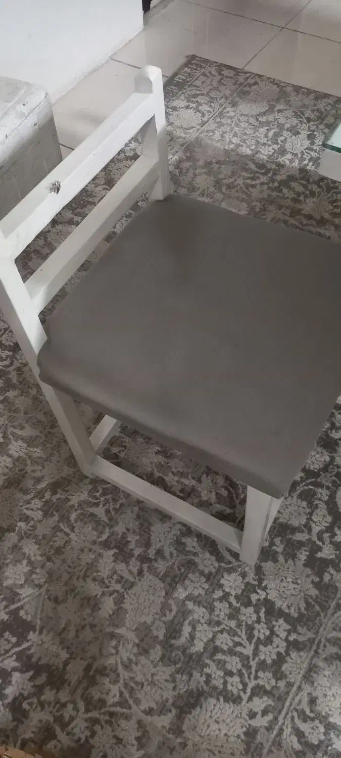 میز غذاخوری کم جا|میز و صندلی غذاخوری|هشتگرد, فاز ۱ مهستان|دیوار