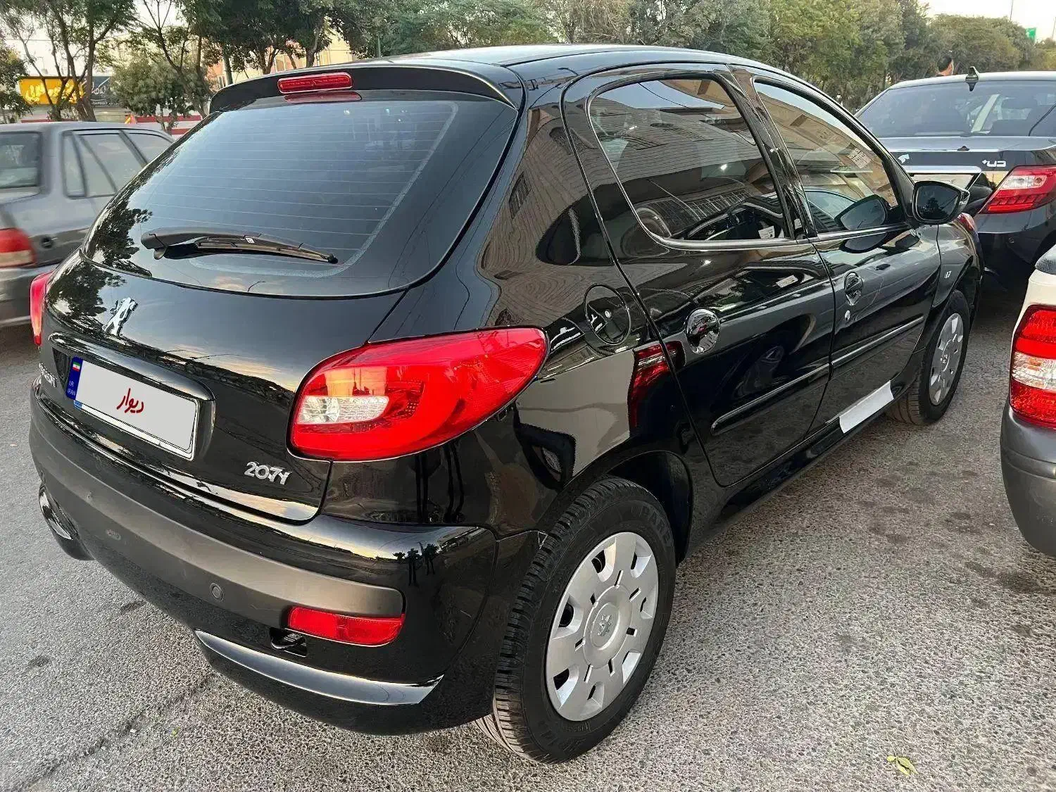 207tu3 مدل403 در حد|خودرو سواری و وانت|اراک, |دیوار