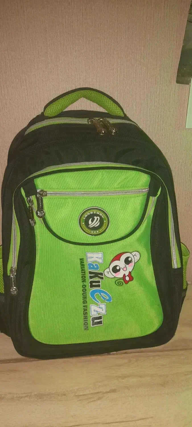 کیف نو خارجی قیمت مناسب|کیف، کفش، کمربند|تهران, سازمان آب|دیوار