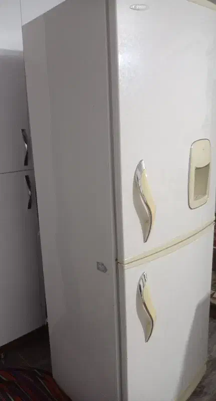 یخجال نیمه فریزر سوزان|یخچال و فریزر|ایلخچی, |دیوار