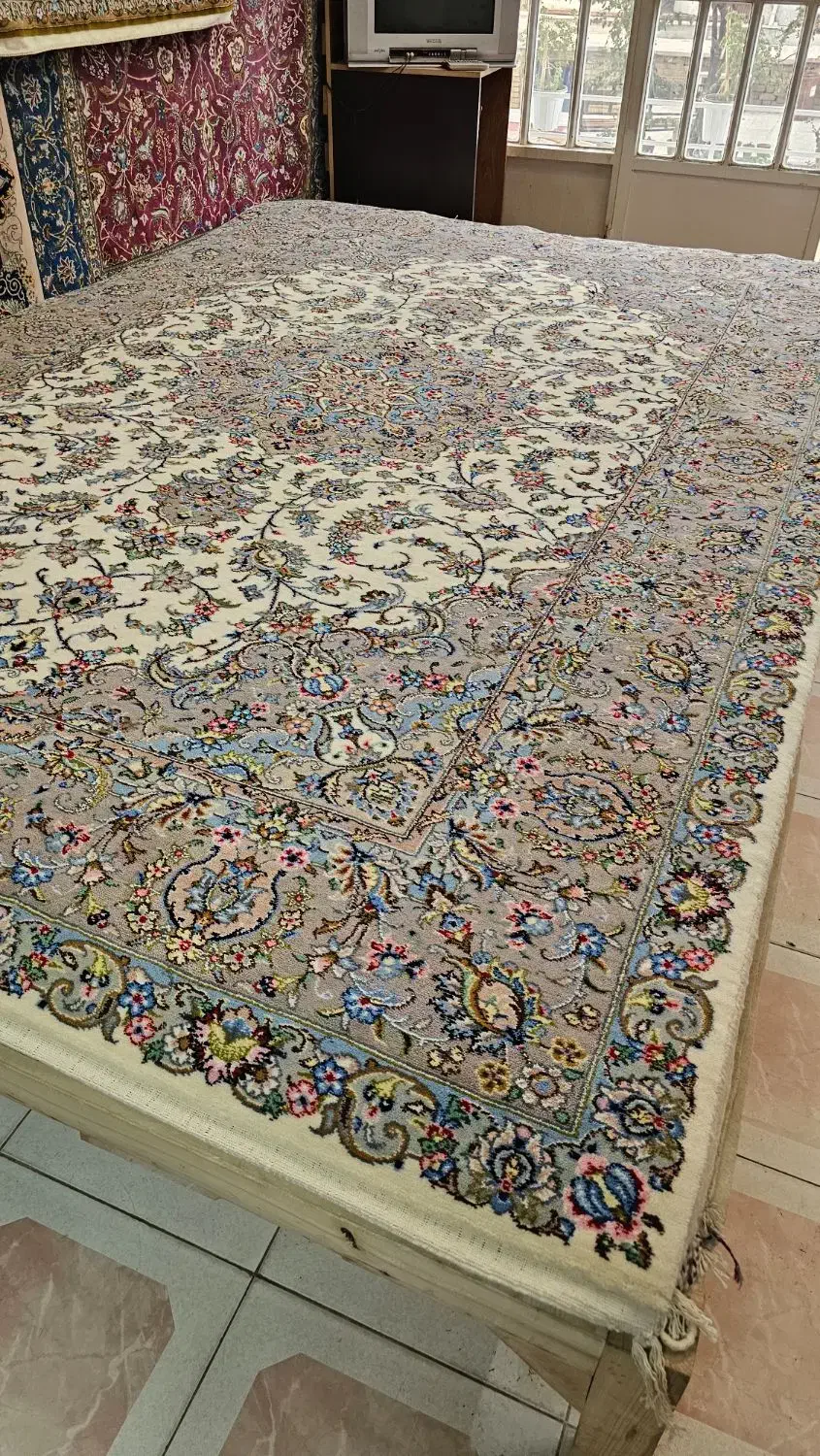 ۶ متری نقشه تقدیسی جدید کاشان|فرش|کاشان, بازار کاشان|دیوار