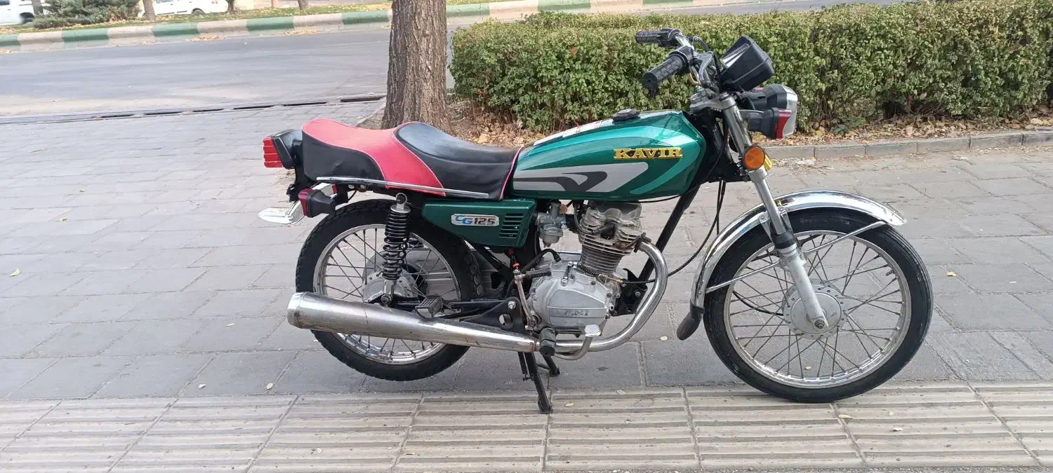 موتور ساوین.درحد خشک|موتورسیکلت|سقز, |دیوار