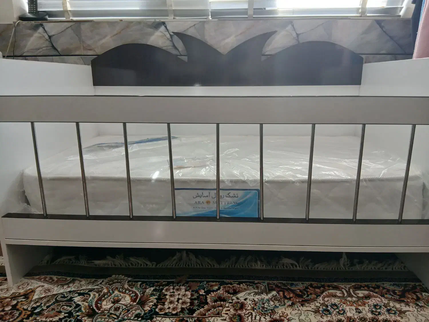 تخت خواب بچه|تخت و سرویس خواب|ورزنه, |دیوار