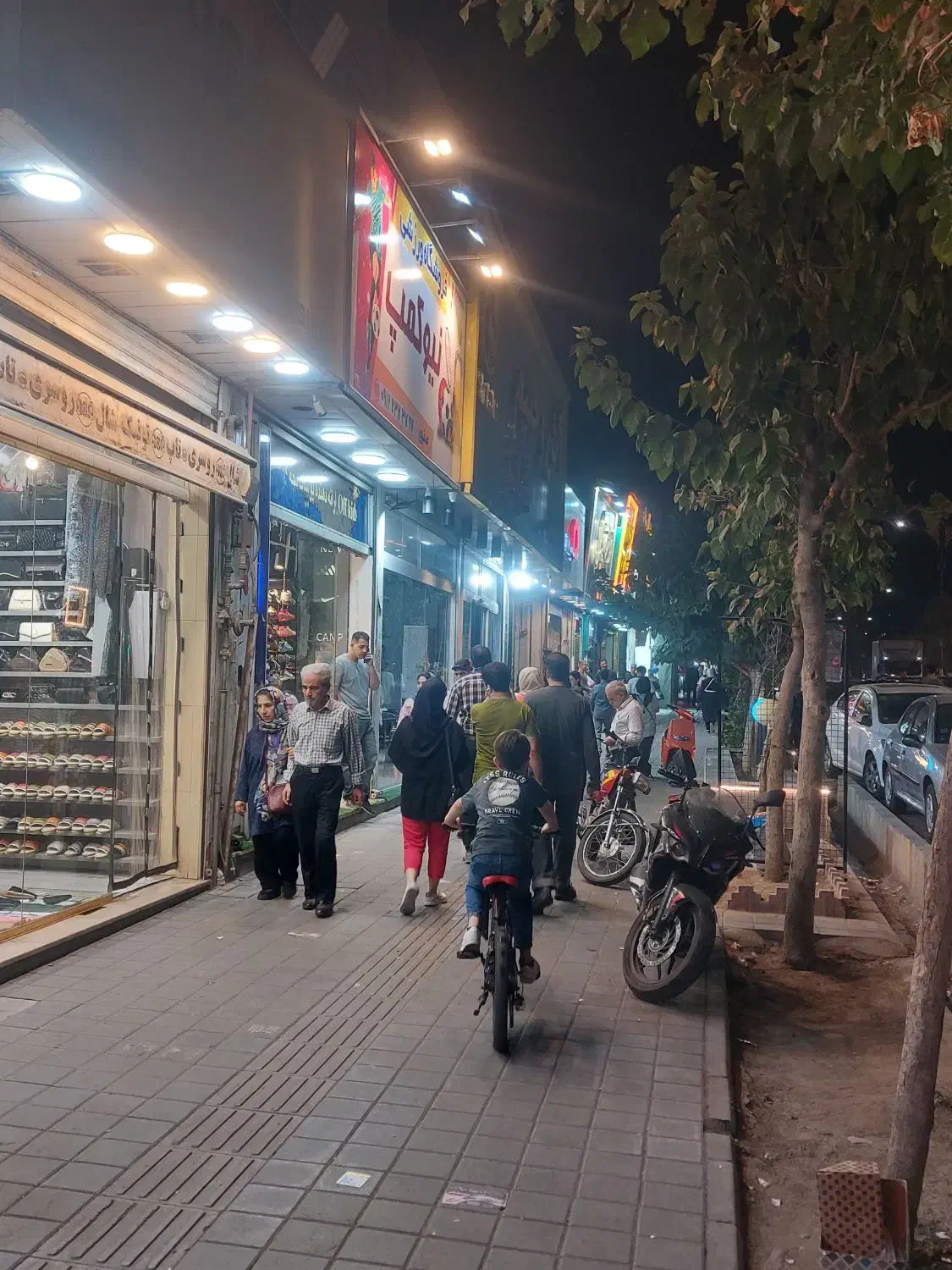 مغازه ۲۰متر بر اصلی تهرانسر|اجارهٔ مغازه و غرفه|تهران, تهرانسر مرکزی|دیوار